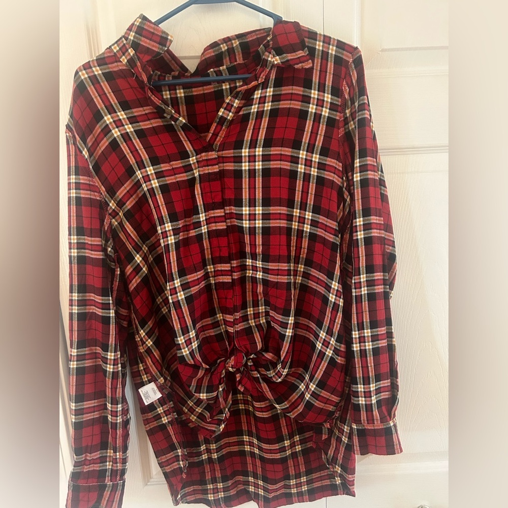 Brand: Hippie Rose Color: Red and black Quality: Very good